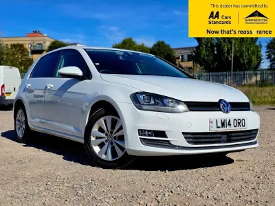 Second-hand VW Golf VII S 105 CP (77 kW) 2014 Alb Hatchback