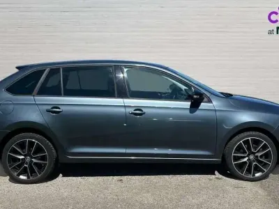 Gebraucht Skoda Rapid Sport 110 PS (80 kW) 2018 Grau Kleinwagen
