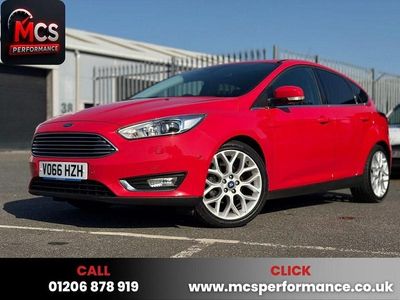 Used Ford Focus Titanium X 100 HP (73 kW) 2016 Red Hatchback