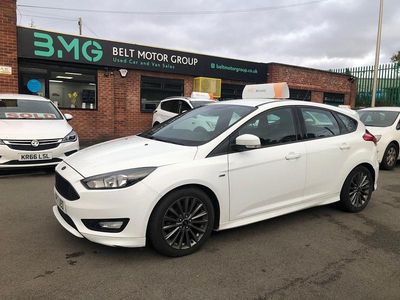 White Used 2017 Ford Focus ST-Line Hatchback | £6,750 (Good price)