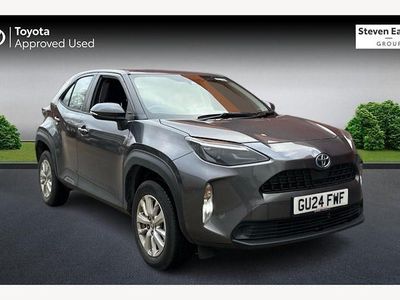 Used 2025 Toyota Yaris Hybrid Estate | £21,781 (Good price)