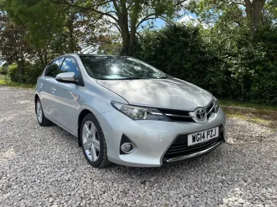 Used Toyota Auris