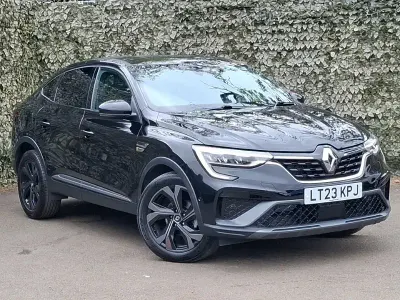 Begagnad Renault Arkana R.S. 138 HK (101 kW) 2023 Svart SUV