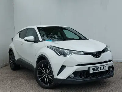 Second-hand Toyota C-HR 115 CP (84 kW) 2018 Alb SUV