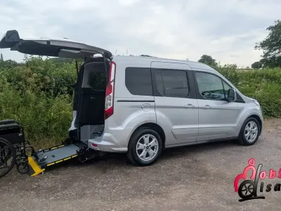 Used Ford Tourneo Connect Titanium 2017 Silver MPV
