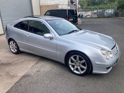 Mercedes C200