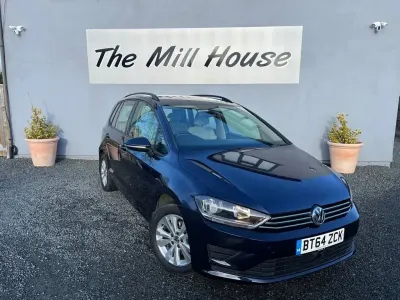 Begagnad VW Golf Sportsvan SE 110 HK (80 kW) 2015 Blå Minibuss