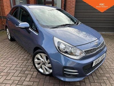 Used Kia Rio 90 HP (66 kW) 2016 Blue Hatchback