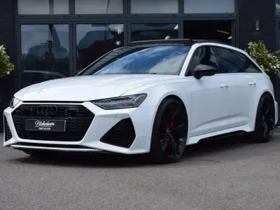 Begagnad Audi RS6 Comfort 2020 Vit Kombi