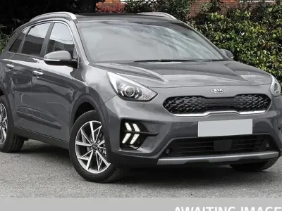 Używany Kia Niro 139 KM (102 kW) 2021 Szary SUV