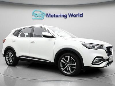 MG HS