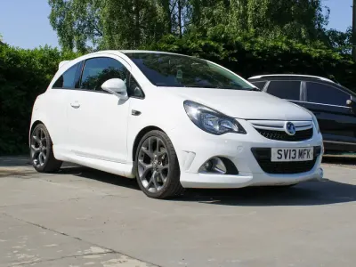 Used Vauxhall Corsa 2013 White Hatchback