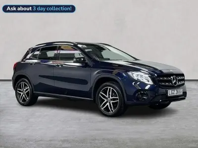 Used Mercedes GLA180 Urban 122 HP (89 kW) 2018 Blue SUV