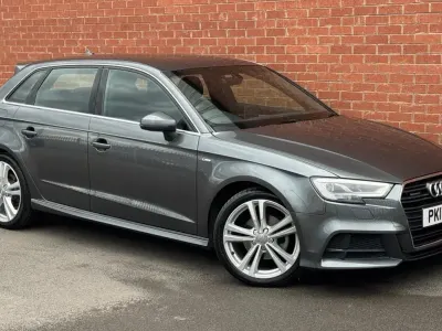 Usado Audi A3 S-Line 150 HP (110 kW) 2017 Cinzento Citadino