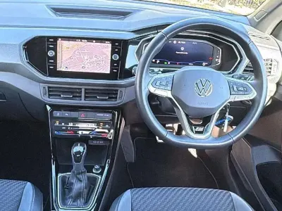 Usado VW T-Cross R-line 108 HP (79 kW) 2023 Cinzento SUV