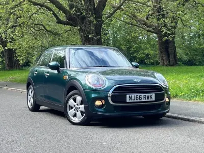 Używany Mini Cooper D Hatch 116 KM (85 kW) 2016 Zielony Hatchback