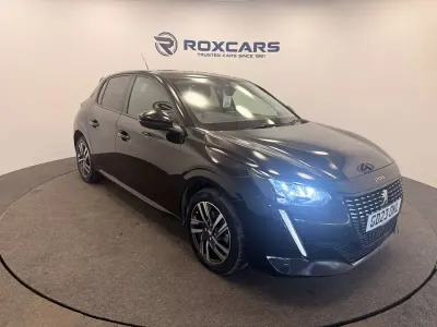 Used Peugeot 208 Allure+ 130 HP (95 kW) 2023 Black Hatchback