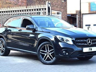 Used Mercedes GLA180 Urban 122 HP (89 kW) 2019 Black SUV