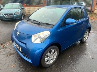 Toyota iQ