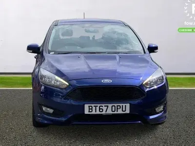 Used Ford Focus ST-Line 140 HP (102 kW) 2017 Blue Hatchback