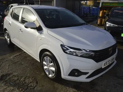 Used Dacia Sandero Comfort 91 HP (66 kW) 2022 White Hatchback
