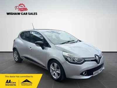 Used Renault Clio IV Dynamique 90 HP (66 kW) 2015 Silver Hatchback