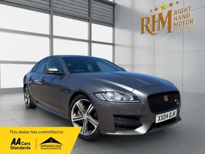 Second-hand Jaguar XF R-Sport 180 CP (132 kW) 2015 Gri Berlinǎ