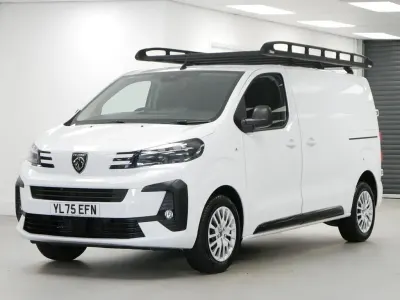 Used Peugeot Expert 120 HP (88 kW) 2025 White Van
