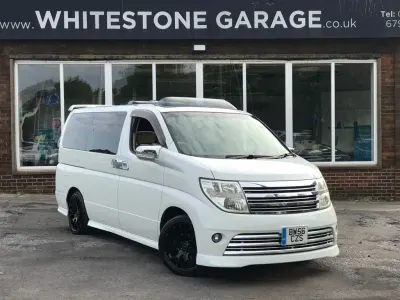 Used Nissan Elgrand S 2020 White MPV