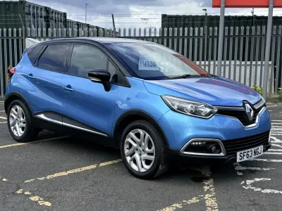 Używany Renault Captur Dynamique 90 KM (66 kW) 2013 Niebieski SUV