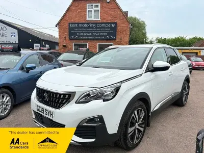 Used Peugeot 3008 Allure 130 HP (95 kW) 2019 White SUV