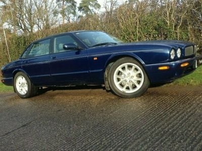 Used Jaguar XJ8 240 HP (176 kW) 2002 Sedan