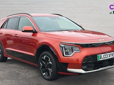 Used Kia e-Niro 147 kW (201 HP) 2023 Orange SUV