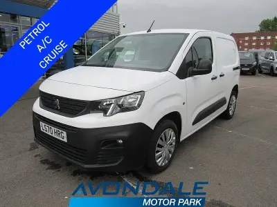 Gebraucht Peugeot Partner 2020 Weiß Van / Kleinbus