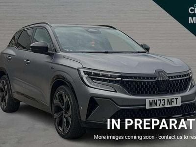 Begagnad Renault Austral Iconic Esprit Alpine 200 HK (147 kW) 2023 Grå SUV