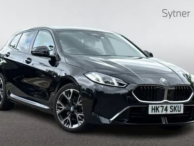 Begagnad BMW 120 M Sport 168 HK (123 kW) 2024 Svart Halvkombi
