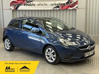Used Vauxhall Corsa Excite 100 HP (73 kW) 2015 Blue Hatchback