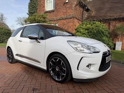 Used Citroën DS3 2010 White Hatchback