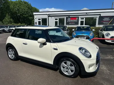 Używany Mini Cooper Classic 2019 Biały Hatchback