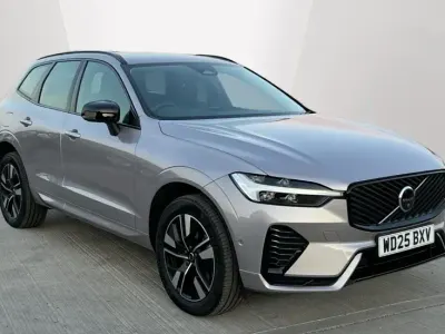 Used Volvo XC60 Plus 250 HP (183 kW) 2025 Silver SUV