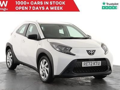 Used Toyota Aygo X PURE 72 HP (52 kW) 2022 White SUV