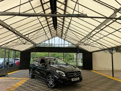 Used Mercedes GLA180 Urban 122 HP (89 kW) 2019 Black SUV