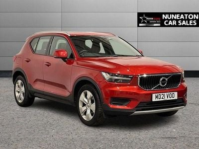Used Volvo XC40 Momentum 163 HP (119 kW) 2021 Red SUV