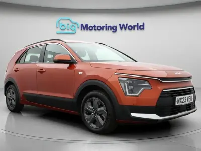 Used Kia Niro 139 HP (102 kW) 2023 Orange SUV