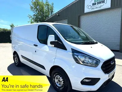 Used Ford Transit Custom Trend 105 HP (77 kW) 2020 White Van
