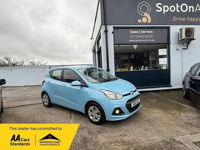 Used Hyundai i10 SE 87 HP (63 kW) 2015 Blue Hatchback
