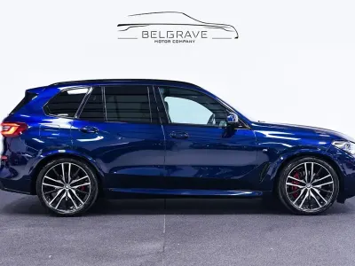 Używany BMW X5 M Sport 340 KM (250 kW) 2023 Niebieski SUV
