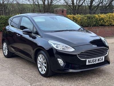 Used Ford Fiesta Titanium 125 HP (91 kW) 2018 Black Hatchback