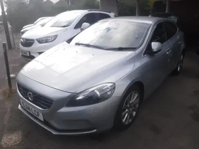 Used Volvo V40 SE Lux 2014 Silver Hatchback