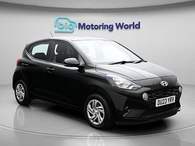 Used Hyundai i10 SE 67 HP (49 kW) 2023 Black Hatchback